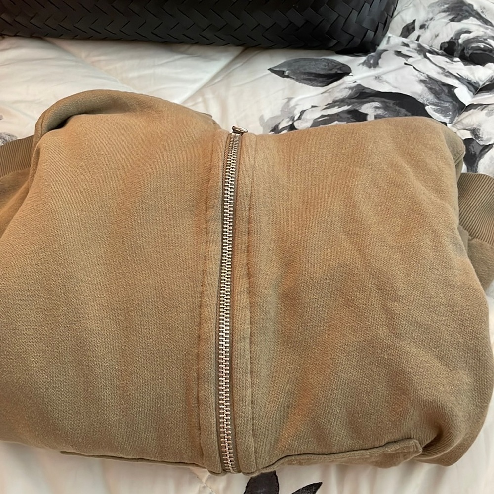 Basic green zip up